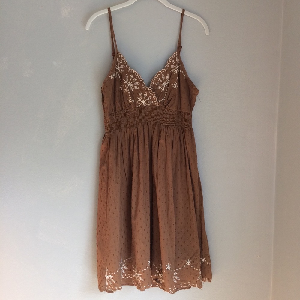 Speed Control New York tan strappy dress